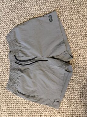AFTCO Women's Light Gray Drawstring Athletic Shorts